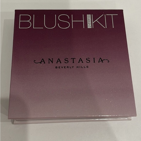 Brand New Anastasia Beverly Hills Blush Kit (Gradient) - Picture 3 of 6